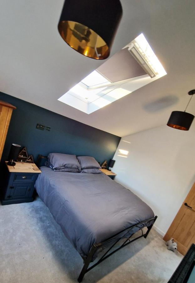 Town Location - 5 Min Walk To Beach - Dog Friendly New Quay Eksteriør billede